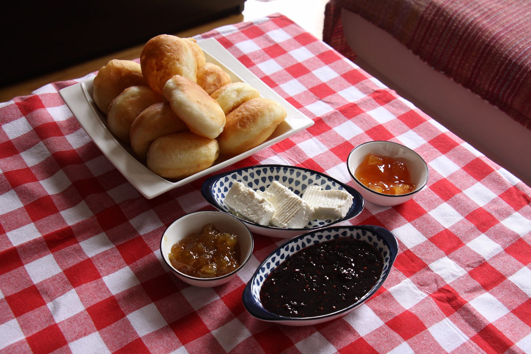 Morning table — llokuma, cheese, jam